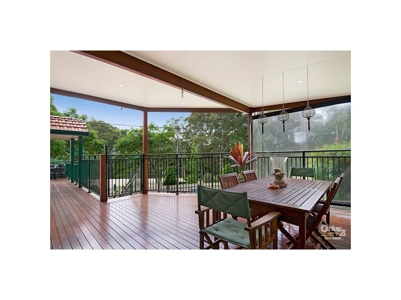 10 Carisbrooke Avenue, New Lambton Heights NSW 2305