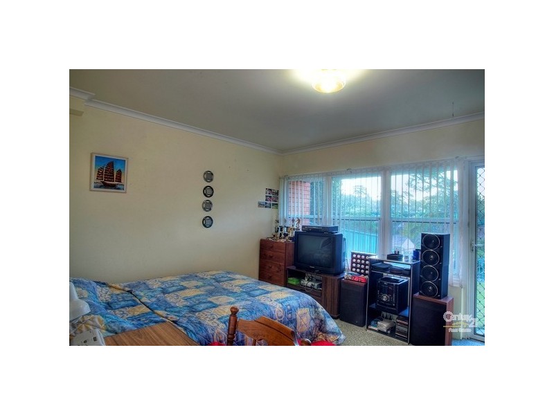 28 Deborah Street, Kotara South NSW 2289