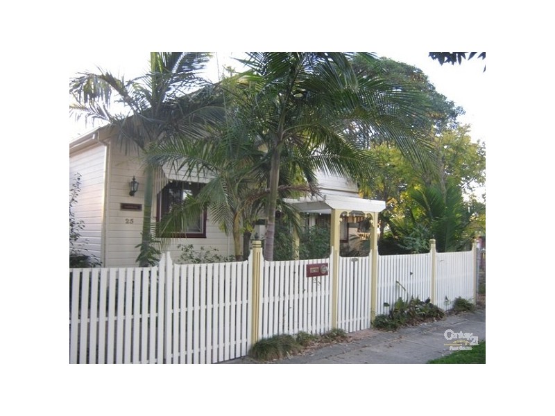 25 Nile Street, Mayfield NSW 2304