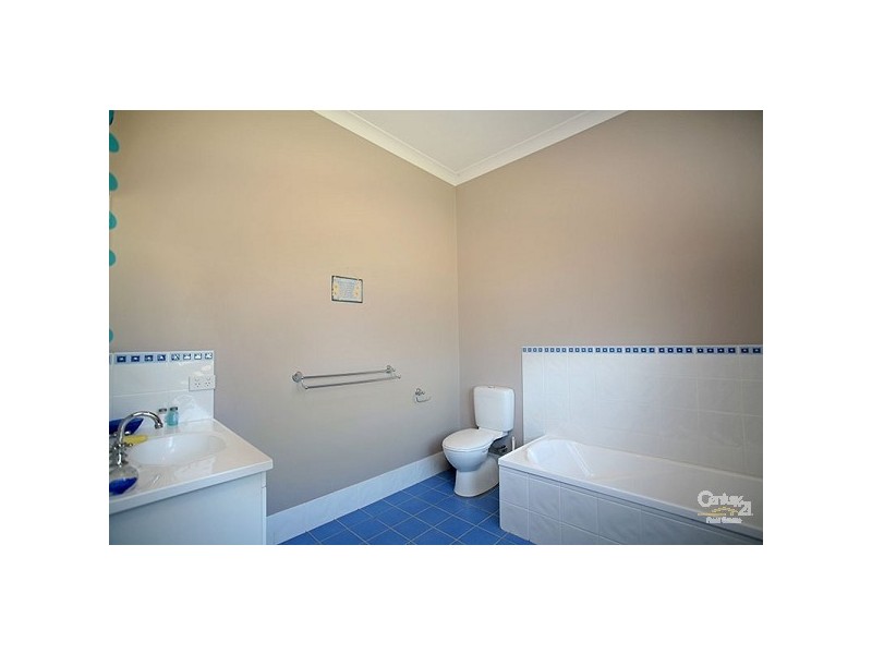 16a Admiralty Avenue, Tanilba Bay NSW 2319