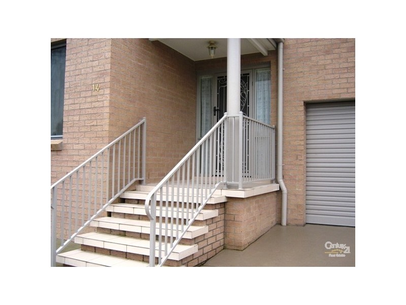 14 Billabong Drive, Cameron Park NSW 2285