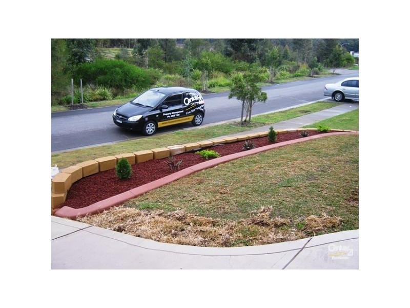 14 Billabong Drive, Cameron Park NSW 2285