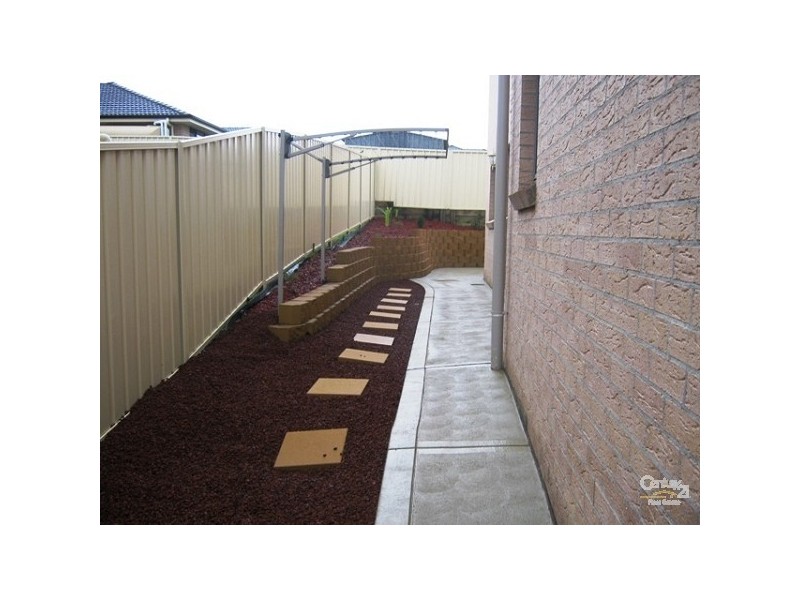 14 Billabong Drive, Cameron Park NSW 2285