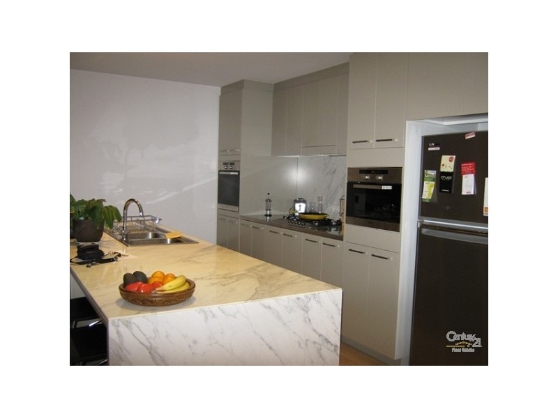 702/2 Honeysuckle Drive, Newcastle NSW 2300