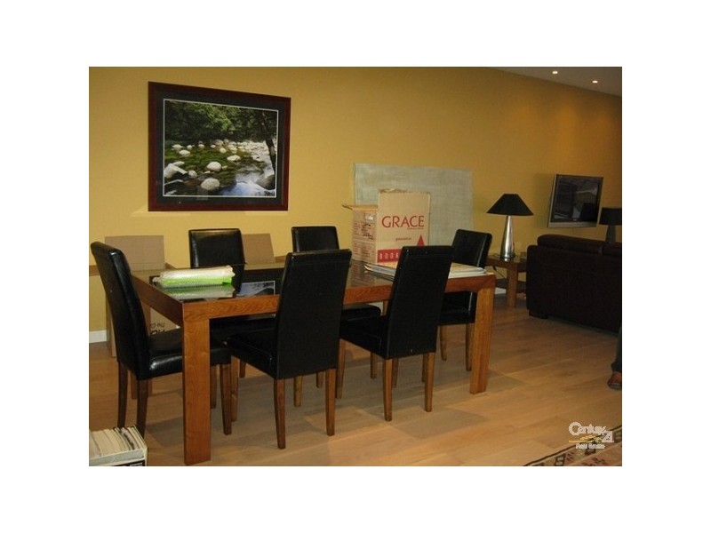 702/2 Honeysuckle Drive, Newcastle NSW 2300