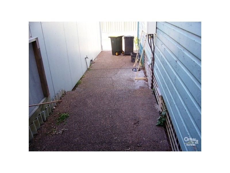 16 Carlton Street, Newcastle NSW 2300