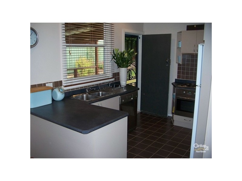 19 Collarena Crescent, Kahibah NSW 2290