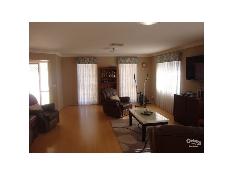 38 Berrico Avenue, Maryland NSW 2287