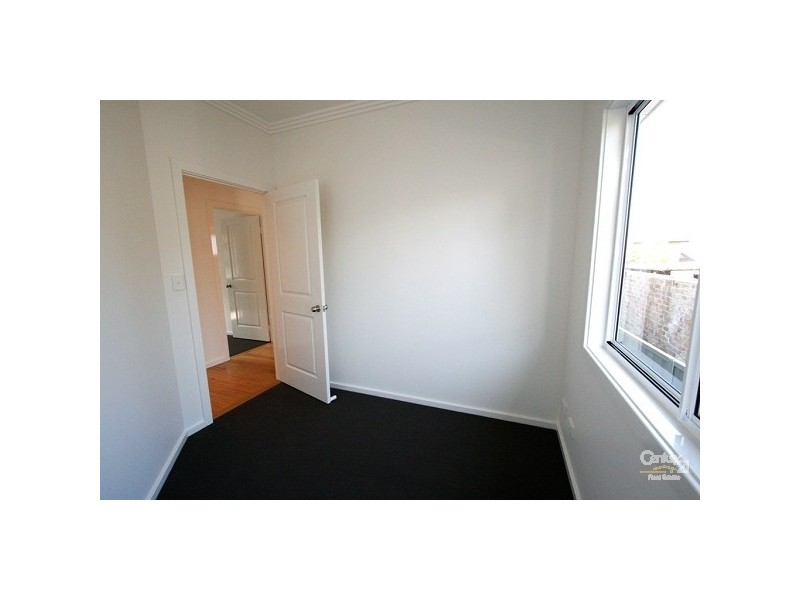 211 Gosford Road, Adamstown NSW 2289