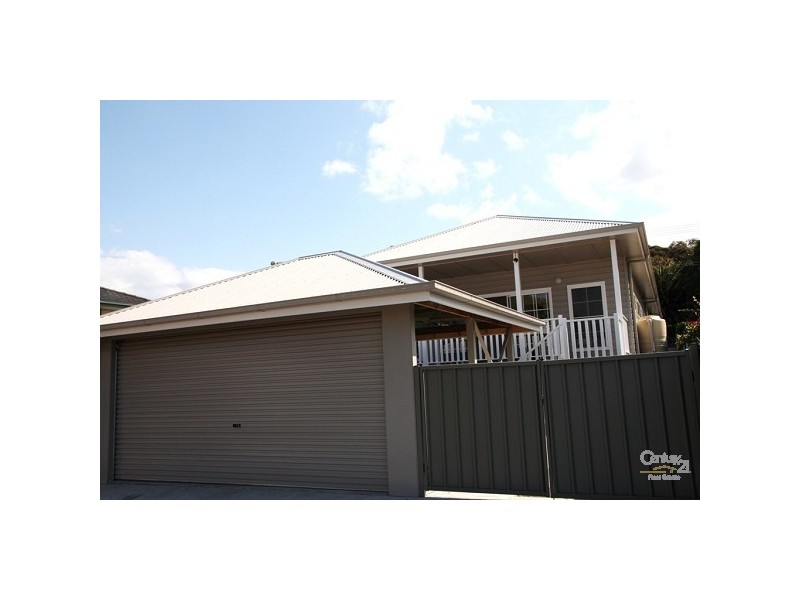 211 Gosford Road, Adamstown NSW 2289