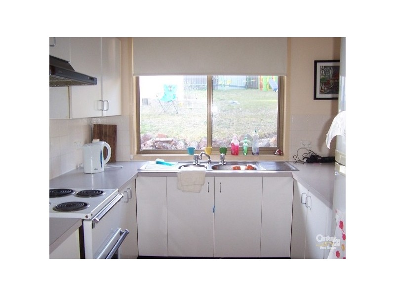 10 Craven Close, Maryland NSW 2287