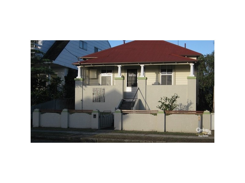 26 Fullerton Street, Stockton NSW 2295