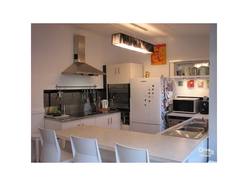 26 Fullerton Street, Stockton NSW 2295