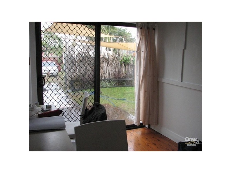 26 Fullerton Street, Stockton NSW 2295