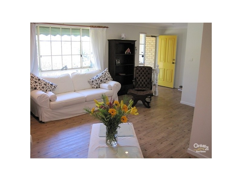 84 Auklet Road, Mount Hutton NSW 2290