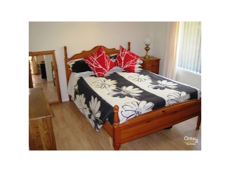 84 Auklet Road, Mount Hutton NSW 2290