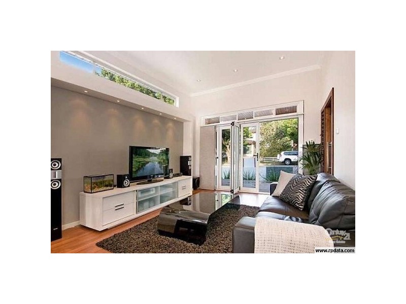 51 Douglas Street, Stockton NSW 2295