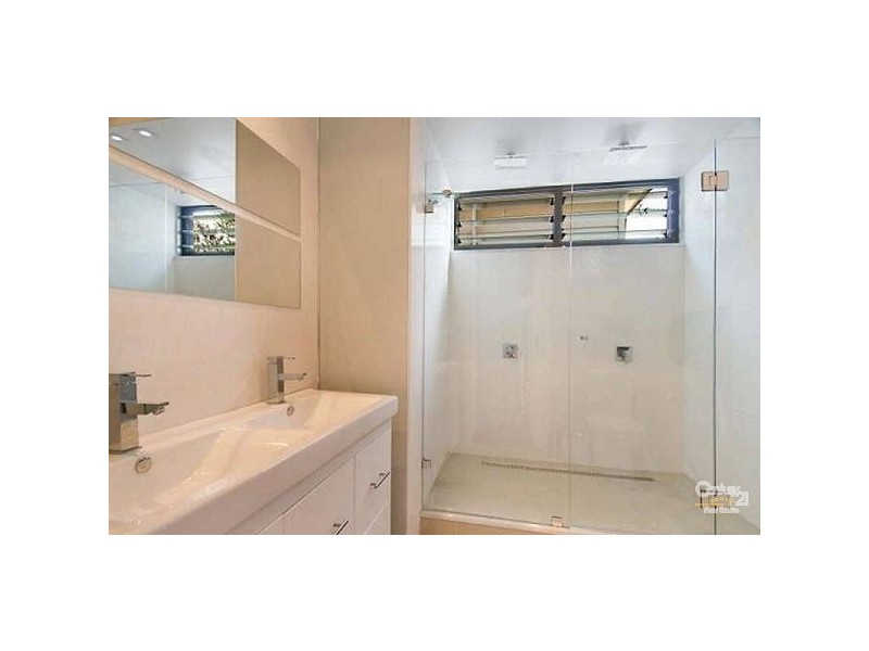 51 Douglas Street, Stockton NSW 2295