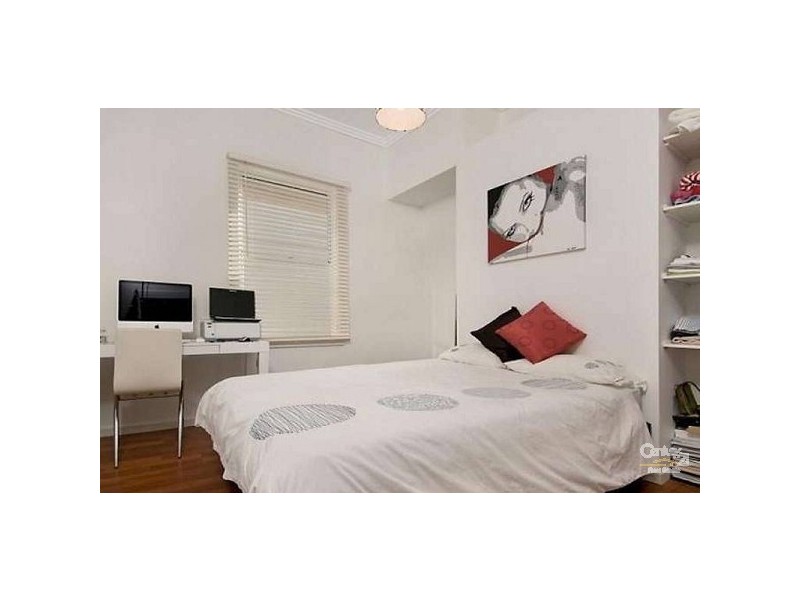 51 Douglas Street, Stockton NSW 2295