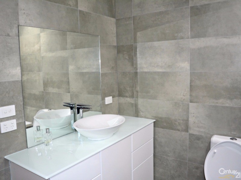 35 Wimbledon Grove, Garden Suburb NSW 2289