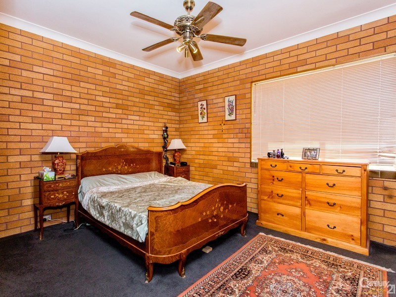 35 Wimbledon Grove, Garden Suburb NSW 2289