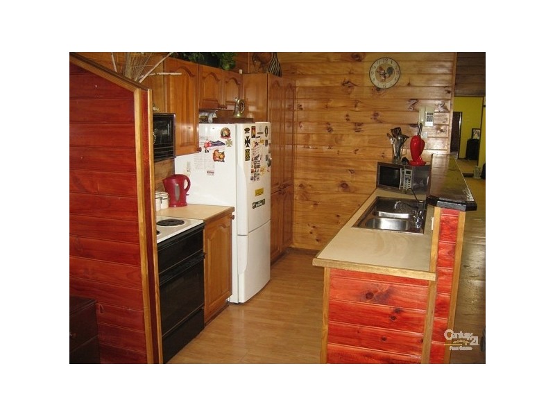 1 Lewis Street, Islington NSW 2296