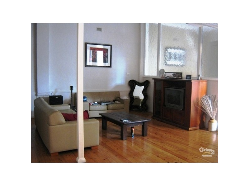 2/154 Parry Street, Newcastle West NSW 2302