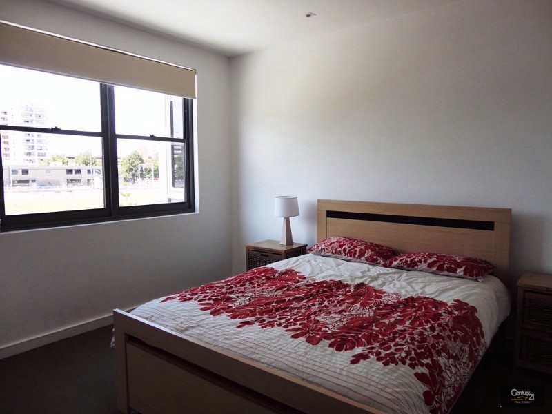 101/15-17 Honeysuckle Drive, Newcastle NSW 2300