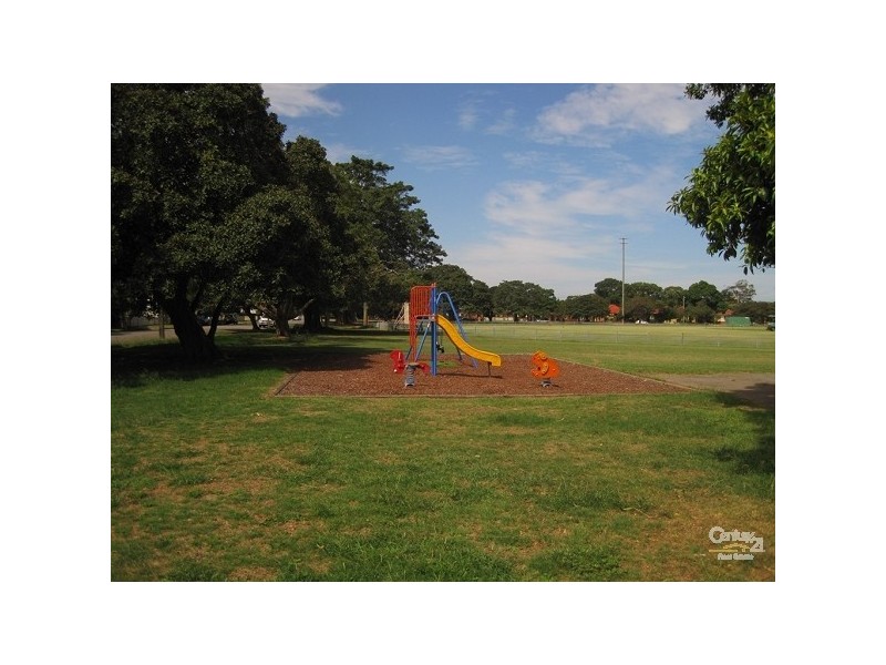 180 Lawson Street, Hamilton South NSW 2303