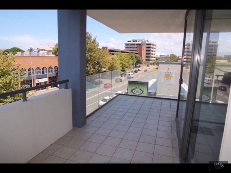 201/328 King Street, Newcastle NSW 2300