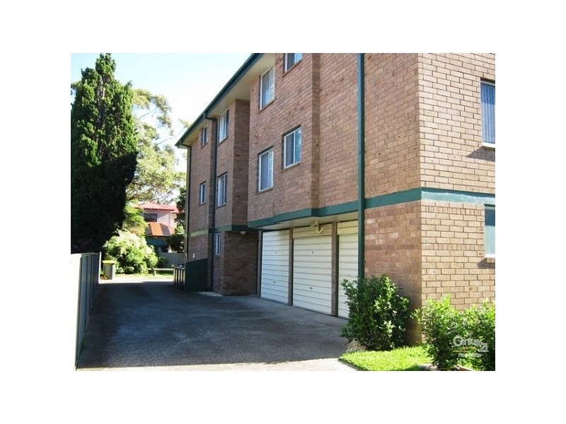 2/5 Dent Street, Merewether NSW 2291