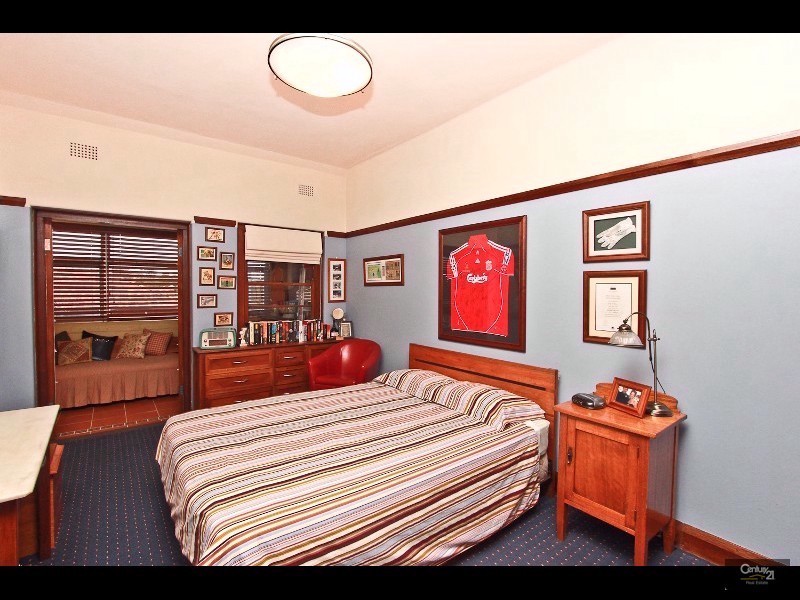 9/32 National Park Street, Hamilton East NSW 2303