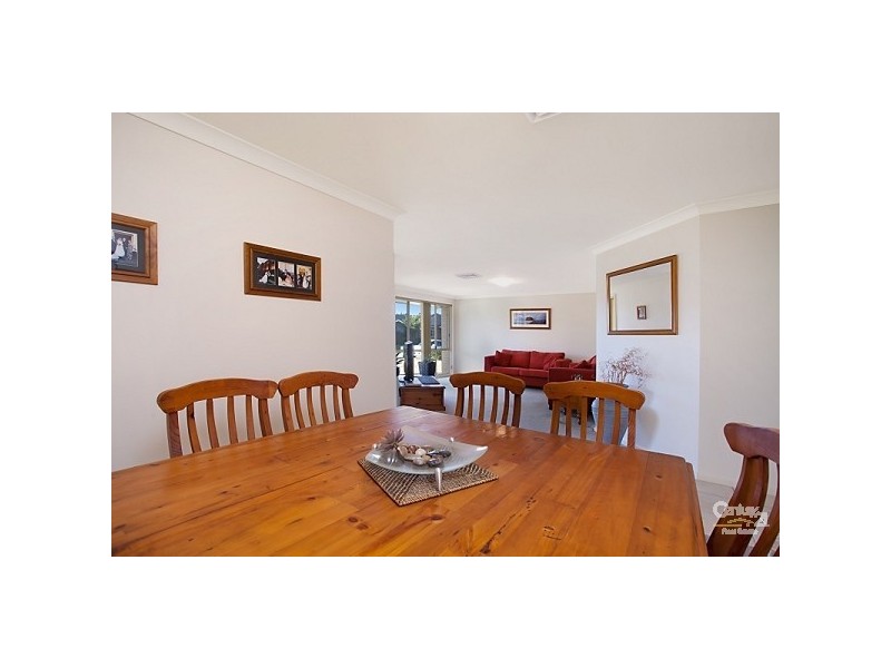 5 Kensington Grove, Maryland NSW 2287