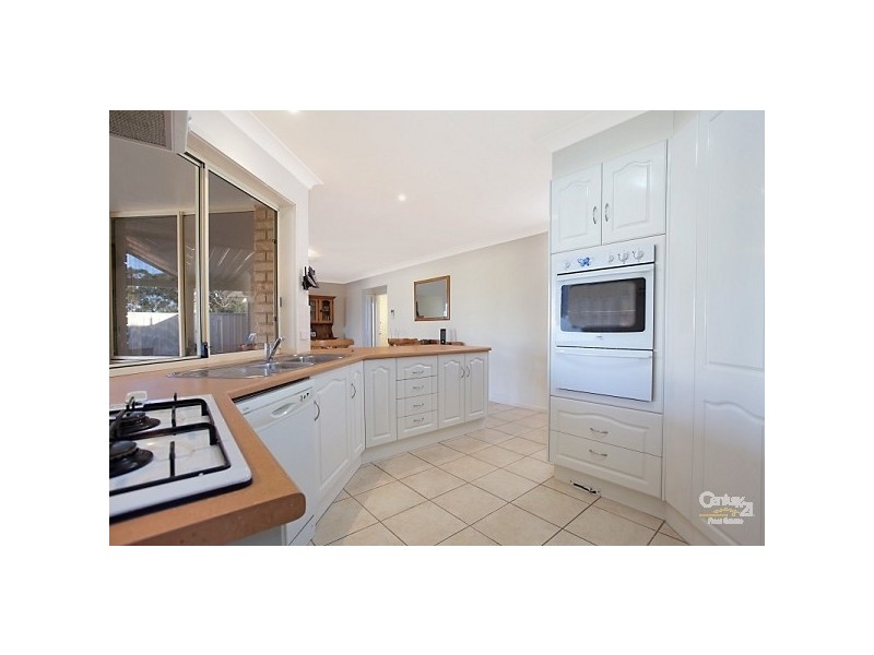 5 Kensington Grove, Maryland NSW 2287