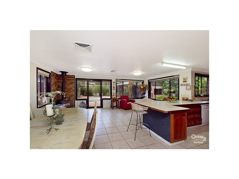 17 Windeyer Close, Medowie NSW 2318