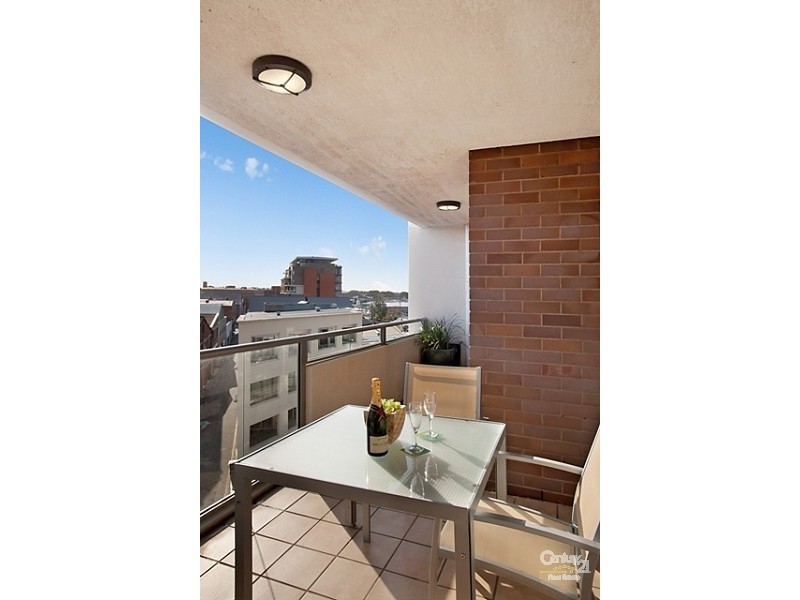 606/25 Bellevue Street, Newcastle West NSW 2302