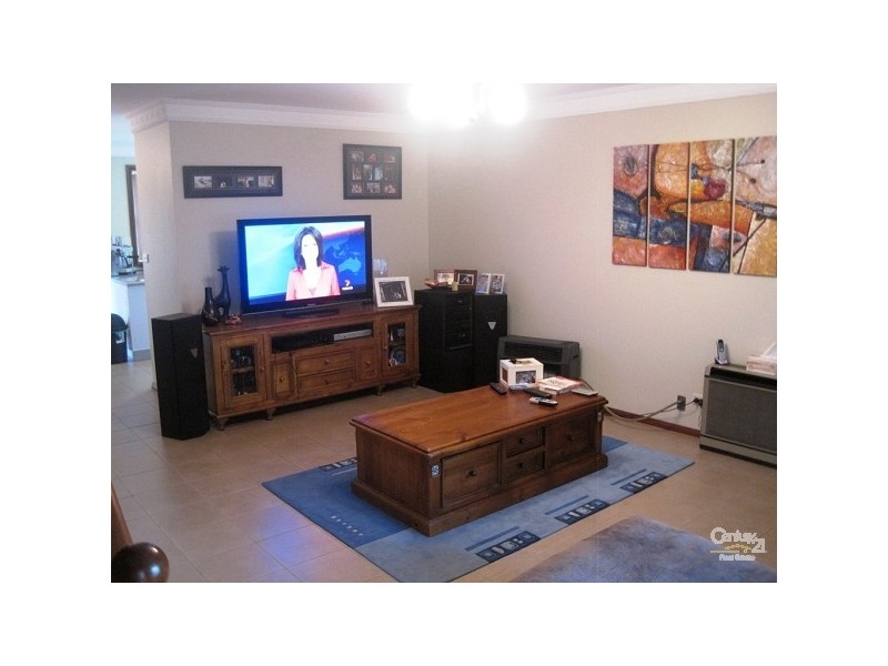 2/111 Hobart Road, New Lambton NSW 2305