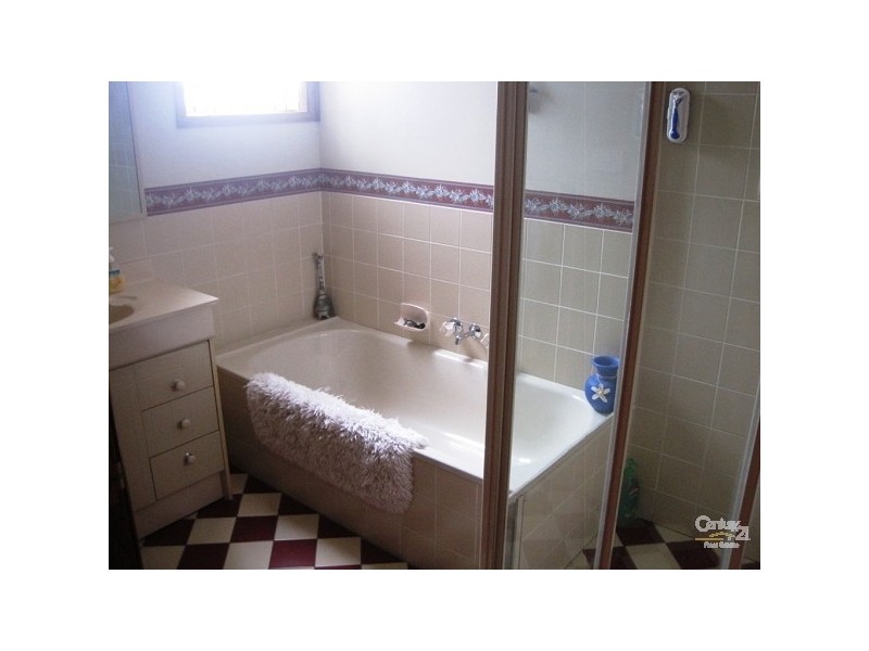 2/111 Hobart Road, New Lambton NSW 2305