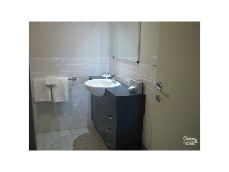 27/575 Hunter Street, Newcastle NSW 2300