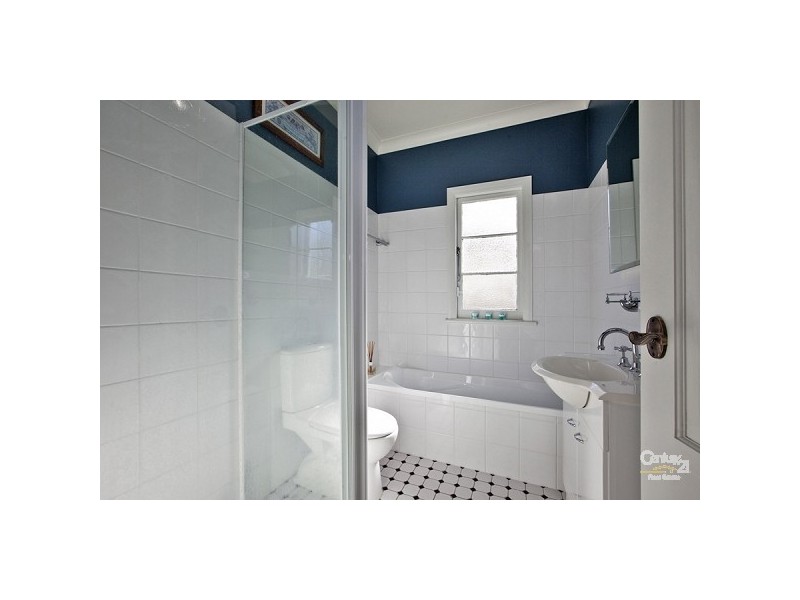 21 Gosford Road, Broadmeadow NSW 2292