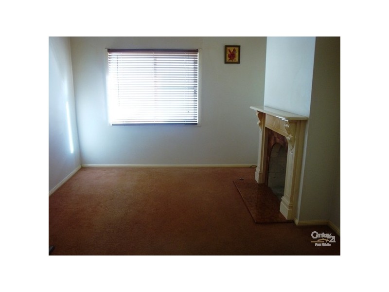 27 Coal Street, Islington NSW 2296