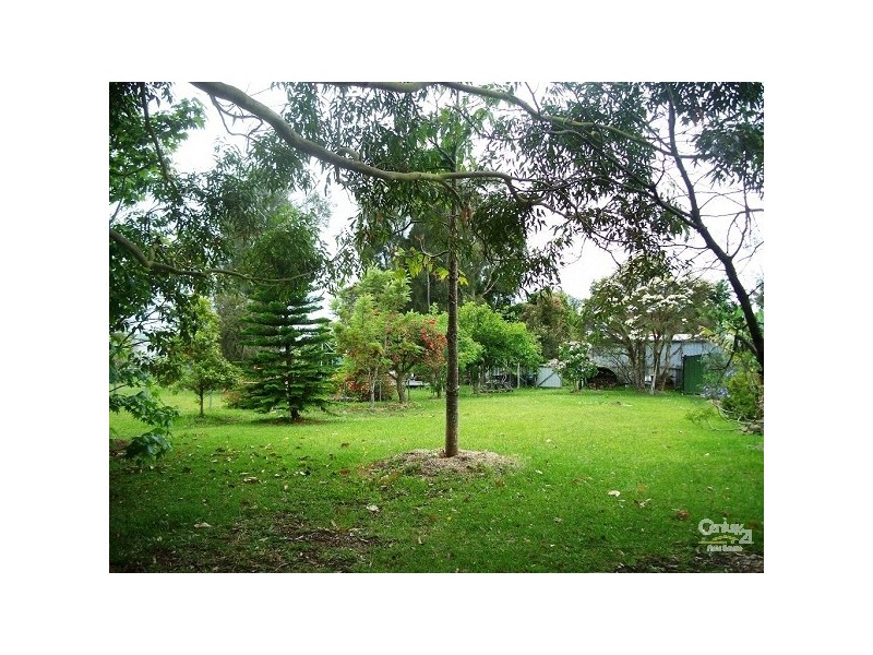 85 Waterfront Road, Swan Bay NSW 2324