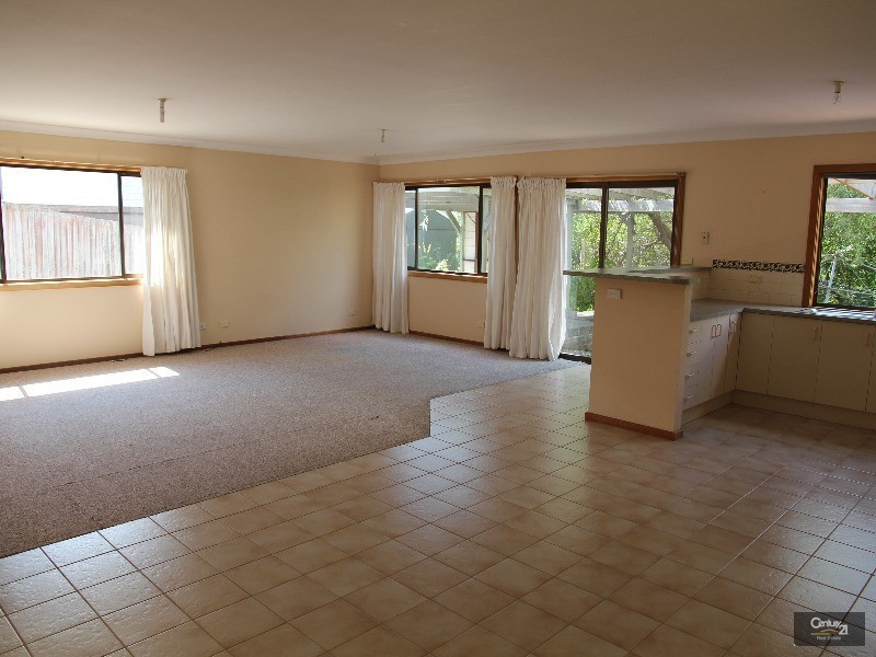 2/169 Cardiff Road, Elermore Vale NSW 2287