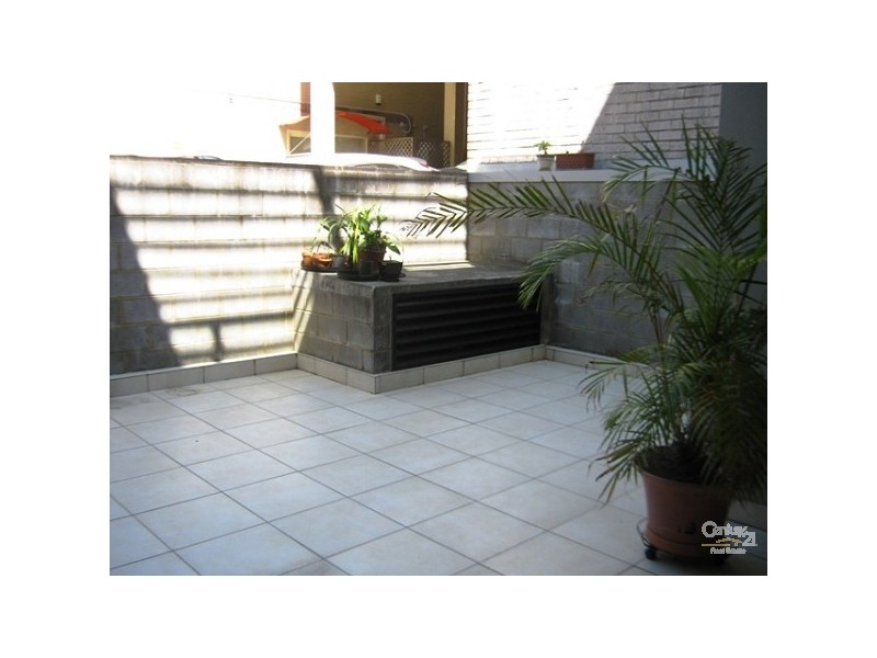 4/75 King Street, Newcastle NSW 2300