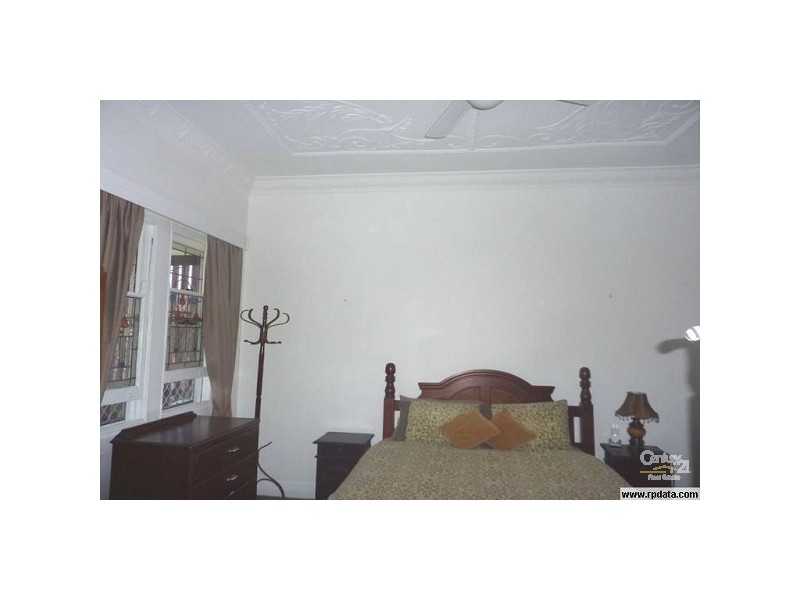 8 Elizabeth Street, Mayfield NSW 2304
