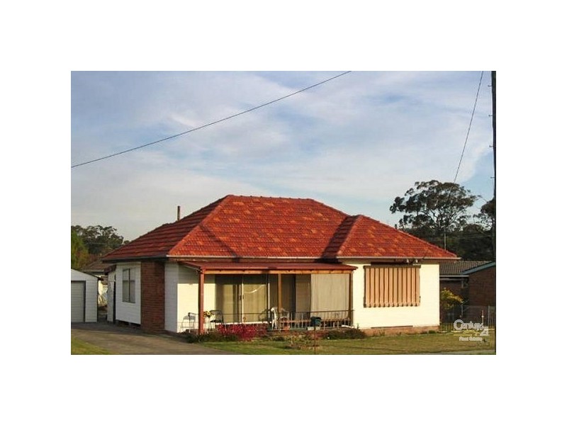 353 Lake Road, Glendale NSW 2285