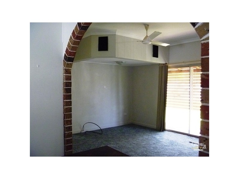 353 Lake Road, Glendale NSW 2285