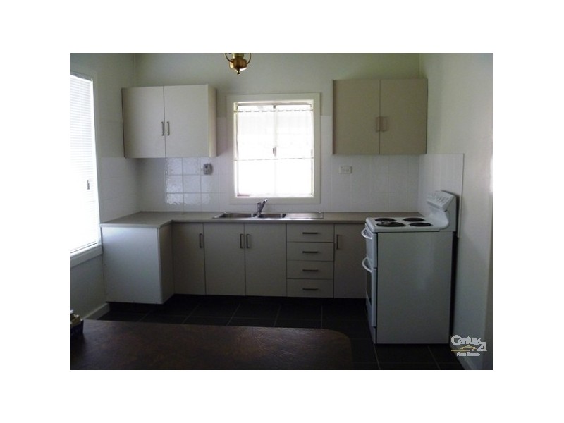 353 Lake Road, Glendale NSW 2285