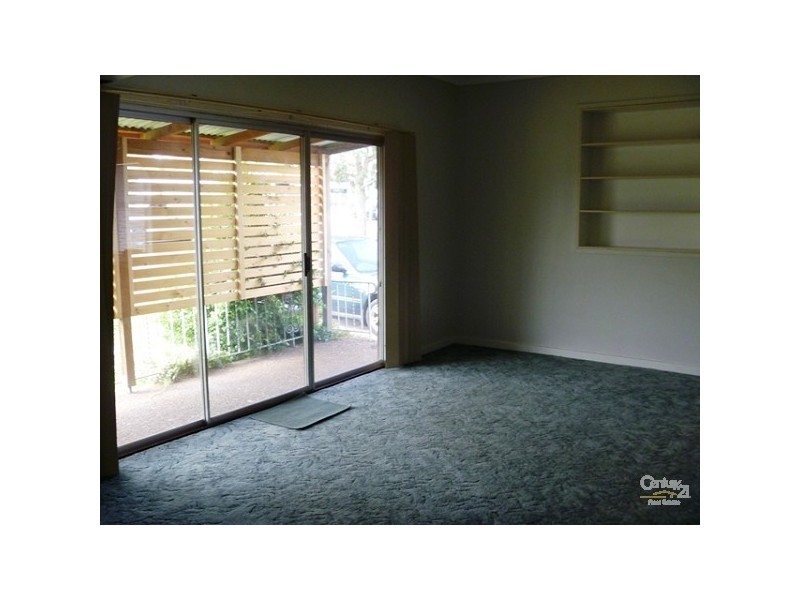 353 Lake Road, Glendale NSW 2285