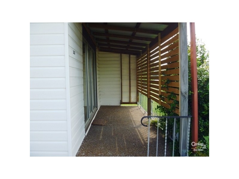 353 Lake Road, Glendale NSW 2285